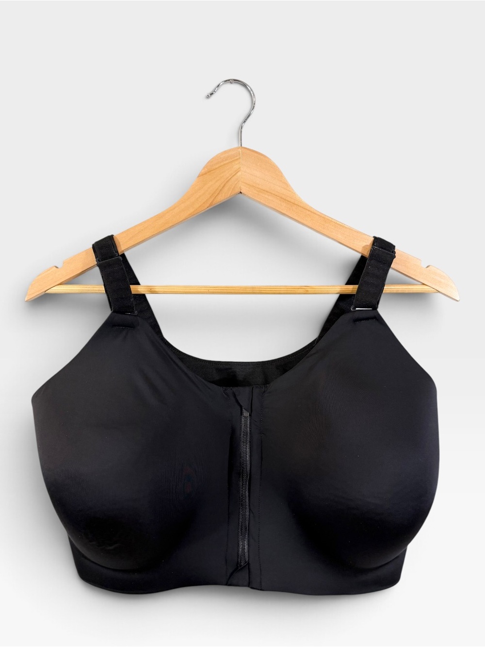 Torrid Active High Impact Wireless Zip Front Sports Bra 42DDD Black